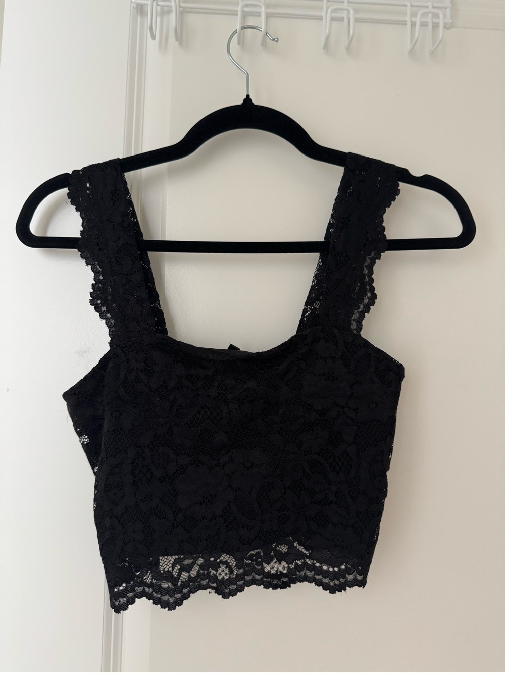 Dynamite Black Lace Crop Cami with Wide Straps